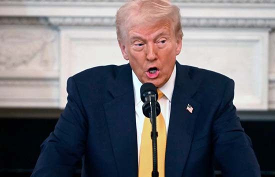 अमेरिका की दुनियाभर के छात्रों को चेतावनी, मिस की क्लास तो खत्म होगा वीजा!