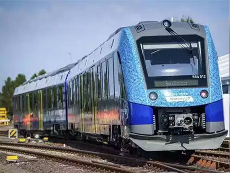 भारत में न बिजली से और न डीजल से अब 'पानी' से चलेगी ट्रेन, इस दिन से होगी शुरुआत  