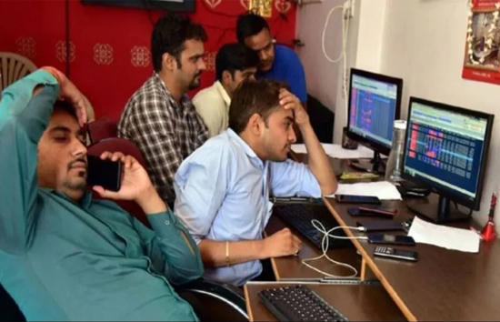 लोकसभा चुनाव : निवेशकों में हाहाकार... सेंसेक्स 6000 अंक क्रैश, निफ्टी 1900 अंक टूटा