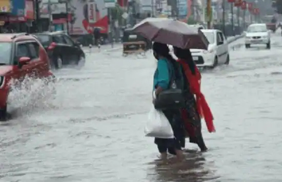 यूपी : शनिवार व रविवार को यूपी के कई जिलों में होगी बारिश  