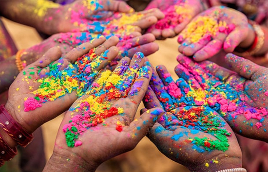 कब है होली...13 या 14 मार्च को, किस दिन बंद रहेंगे स्कूल, आइये जानते हैं