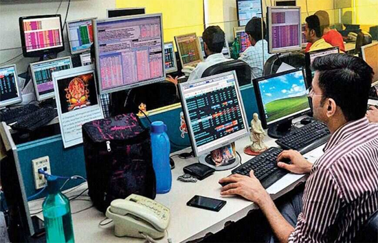 इस 400 रुपये वाले शेयर ने कोरोना काल से अब तक 5 गुना किया पैसा, अब सिर्फ 24 रुपये  में खरीदें यही शेयर 