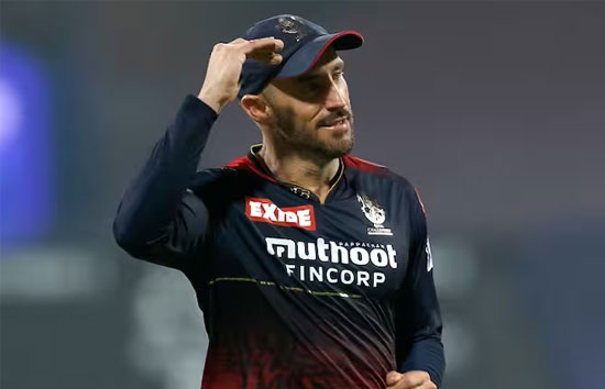 रॉयल चैलेंजर्स बैंगलोर पर लगा 12 लाख का जुर्माना, जानें क्या है वजह? 