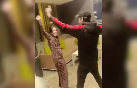 मुस्कान का डांस वीडियो आया सामने...दिखावटी के लिए झूम-झूमकर नाच रही सौरभ के साथ