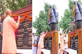 लालजी टंडन की तीसरी पुण्यतिथि पर मुख्यमंत्री ने उनको श्रद्धांजलि अर्पित किया