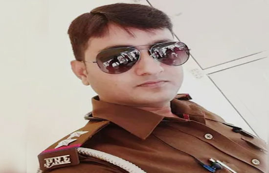 यूपी : धर्म छिपाकर युवती का 3 साल तक किया रेप, आरोपी दरोगा गिरफ्तार 