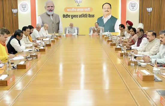 जम्मू-कश्मीर विधानसभा चुनाव : भाजपा कश्मीर में 11 तो जम्मू में 43 सीटों पर उतार सकती है उम्मीदवार