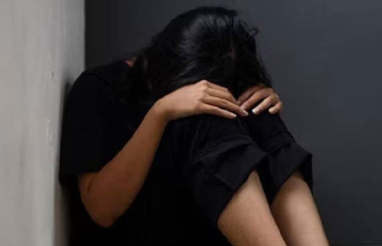 रिश्तों पर नहीं नहीं रहा भरोसा...बस्ती में दो नाबालिग लड़कियां बनीं मां, अपनों ने ही किया शर्मिंदा 