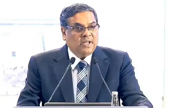 चीफ जस्टिस बनते ही एक्शन CJI संजीव खन्ना, वकीलों को सुनाई खरी-खरी 