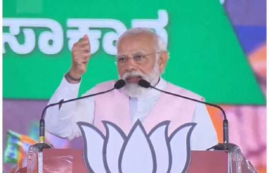 कर्नाटक विधानसभा चुनाव : अंकोला में पीएम मोदी ने फिर बोला कांग्रेस पर हमला, कहा-कर्नाटक के मतदाता देंगे इन्हें देंगे गाली का जवाब 