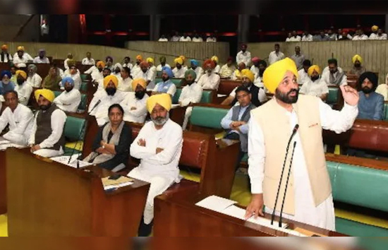 पंजाब विधानसभा में बवाल, कांग्रेस, आम आदमी पार्टी नेता और कैबिनेट मंत्री आपस में भिड़े