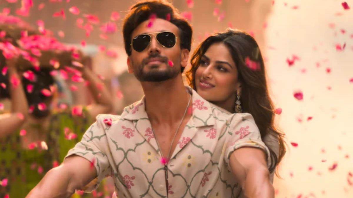 सितंबर में थिएटर्स में रिलीज हुई थी बागी 4 बॉक्स ऑफिस पर रहा बुरा हाल डेढ़ महीने बाद ओटीटी पर रिलीज हो रही फिल्म