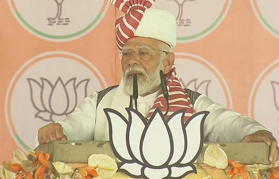 जब तक जिंदा हूं दलित, OBC का आरक्षण नहीं खत्म होने दूंगा : पीएम मोदी 