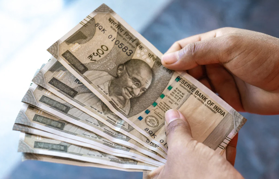 केंद्रीय कर्मचारियों को बजट से पहले बड़ा तोहफा...केंद्र ने दी 8वें वेतन आयोग के गठन को मंजूरी