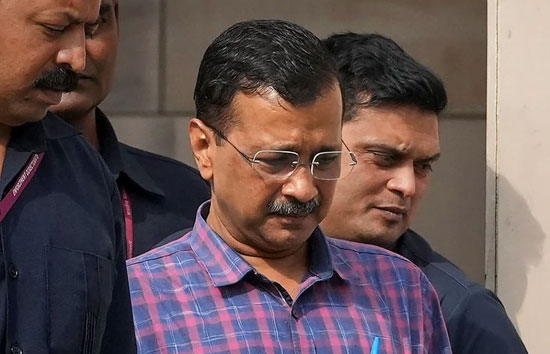 दिल्ली शराब घोटाला : केजरीवाल को मिली जमानत, कल आएंगे जेल से बाहर 