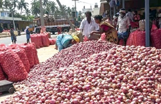अभी और रुलाएगा प्याज, राहत की गुंजाइश नहीं, जाने अन्य  सब्जियों की कीमत पर क्या होगा असर ?
