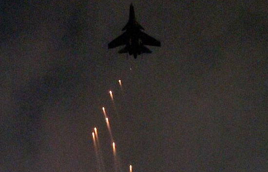 ईरान के एयर स्ट्राइक पाकिस्तान ने दिया जवाब, आतंकी ठिकानों पर किया हमला 