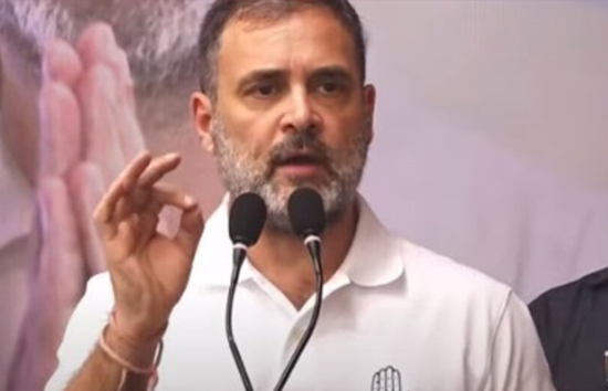 'राम मंदिर कार्यक्रम में अडानी-अंबानी दिखे, लेकिन आडवाणी नहीं...', राहुल गांधी का PM मोदी पर निशाना आडवाणी नहीं क्यों?