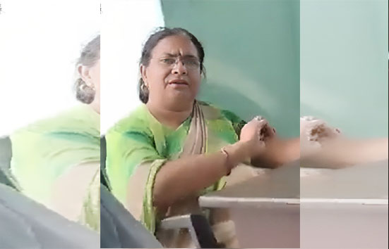 यूपी : महिला टीचर की करतूत, क्लास में मुस्लिम छात्र को अन्य छात्रों से पिटवाया, मामला दर्ज 