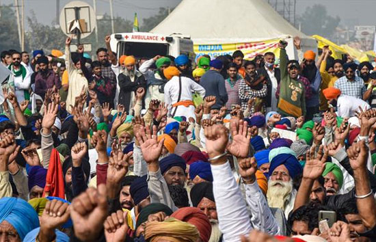 आज फिर किसानों का दिल्ली कूच का ऐलान, अलर्ट पर पुलिस, जंतर-मंतर पर डालेंगे डेरा!