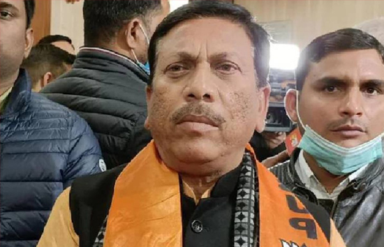 रामपुर में सपा को झटका, बीजेपी उम्मीदवार घनश्याम लोधी ने सपा उम्मीदवार असीम रजा को 42,048 वोटों से हराया 