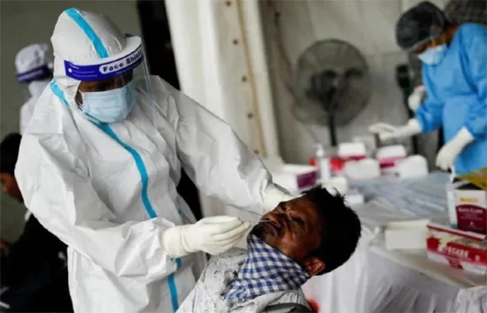 कोरोना वायरस अपडेट : 24 घंटे में सामने आए 7,554 नए केस, हर दिन नए मामलों में कमी 