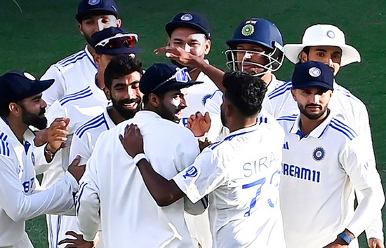 AUS Vs IND : पर्थ में भारत ने दर्ज की सबसे बड़ी जीत, बुमराह एंड कंपनी के आगे ऑस्ट्रेलिया ने टेके घुटने