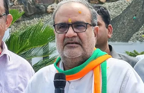 यूपी : भाजपा ने 40 जिलाध्यक्ष बदले, लोकसभा चुनाव से पहले इन 14 सीटों पर है नजर, देखें लिस्ट