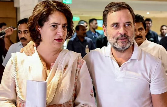 राहुल बोले-रायबरेली इकलौता निर्वाचन क्षेत्र है जिसके दो सांसद हैं. एक मैं हूं और एक प्रियंका...इसलिए उसको भी यहां बुला लिया करो