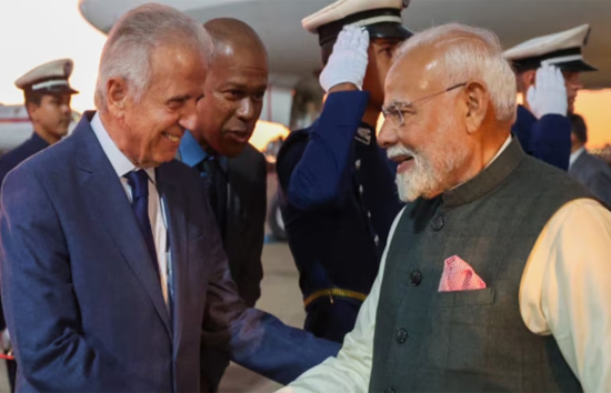 ब्रासीलिया पहुंचे में पीएम मोदी का रक्षा मंत्री ने किया जोरदार स्वागत, राष्ट्रपति के साथ करेंगे द्विपक्षीय वार्ता