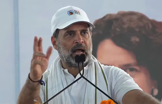 मुजफ्फरपुर में केंद्र सरकार और चुनाव आयोग पर खूब बरसे राहुल गांधी, कहा-गरीबों के वोट काटे जा रहे, ये गुजरात मॉडल है