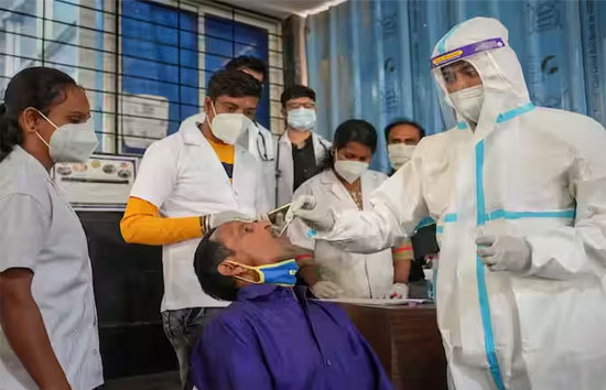 corona update in india : देश में कोरोना के बढ़ते मामलों के बीच मोदी सरकार ने लिया बड़ा फैसला, सरकारी और गैरसरकारी अस्पतालों को दिए निर्देश 