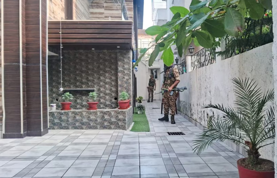 झारखंड विधानसभा चुनाव से पहले आयकर विभाग की बड़ी कार्रवाई, CM हेमंत सोरेन के पीए के आवास समेत कई ठिकानों पर छापेमारी 