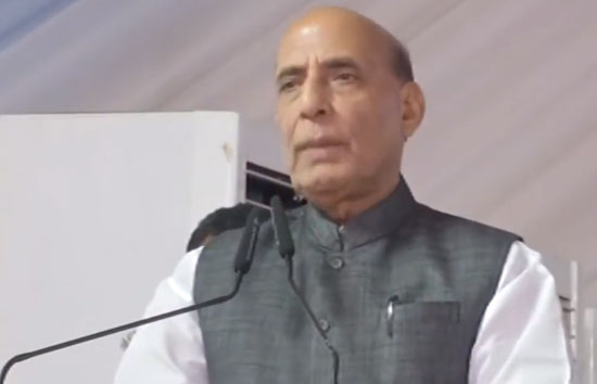 विश्वकर्मा कौशल सम्मान योजना कार्यक्रम में बोले राजनाथ, कहा- पिछली सरकारों में दिए गए लोन को देश भुगत रहा