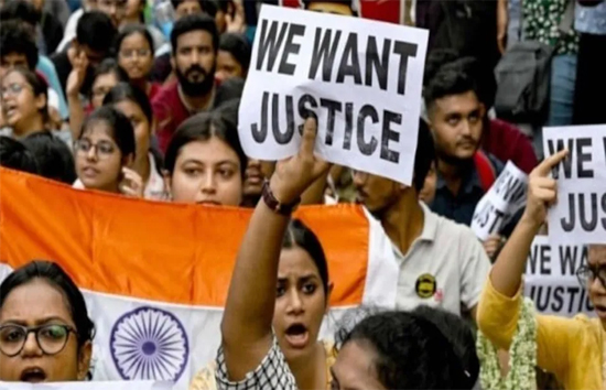 कोलकाता  : डॉक्टरों को SC का सख्त आदेश, काम पर लौटो, लेकिन ममता ने 51 डॉक्टरों की एंट्री पर लगाया प्रतिबंध 