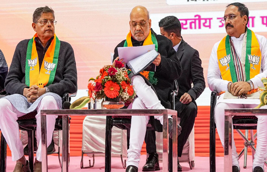 Delhi Elections :  बीजेपी ने जारी की दूसरी लिस्ट...8 पार्षदों पर भरोसा और पूर्व CM के बेटे को दिया टिकट