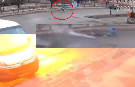 रूस ने यूक्रेन पर किया मिसाइल से हमला, लाइव वीडियो आया सामने