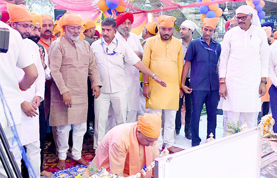 उल्लास-उमंग का पर्व बैसाखी: योगी आदित्यनाथ