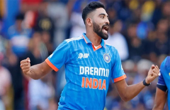 आईसीसी की ताजा वनडे गेंदबाजी रैंकिंग में मोहम्मद सिराज ने लगाई छलांग, पहले स्थान पर पहुंचे