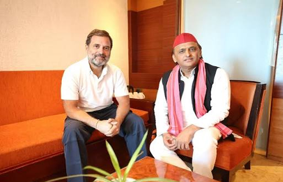 UP Politics: 2024 में 43% रहा कंबाइंड वोट, 2027 में फिर एक साथ आएंगे अखिलेश और राहुल