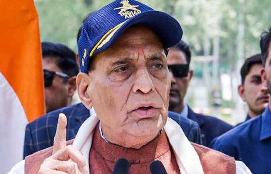 राजनाथ सिंह ने सुरक्षाबलों का बढ़ाया हौसला, कहा-जितनी देर में लोग नाश्ता करते हैं, उतनी देर में आपने दुश्मनों को निपटा दिया