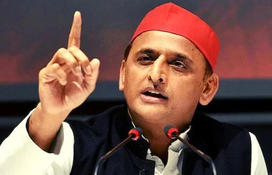 आजम खान जेल से रिहा होने पर अखिलेश यादव ने ट्वीट कर किया स्वागत, कहा- झूठ के लम्हे होते हैं, सदियां नहीं