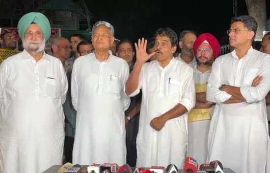 सुलझ गया गहलोत और पायलट के बीच विवाद, सोमवार को दोनों नेताओं ने राहुल गांधी के साथ की 4 घंटे की बैठक 