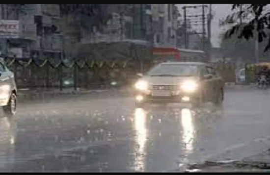 अगले दो दिनों में कई राज्यों में बारिश और बर्फबारी के आसार