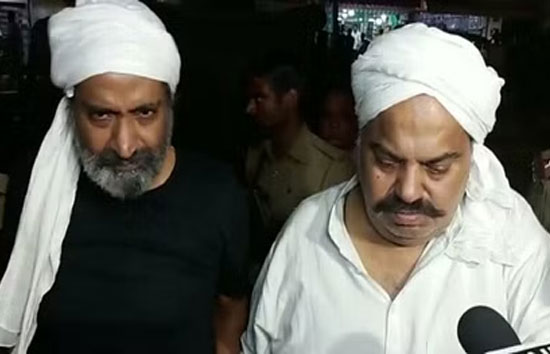 अतीक-अशरफ हत्याकांड : शाहगंज एसओ और 2 इंस्पेक्टर सहित 5 पुलिसकर्मी निलंबित