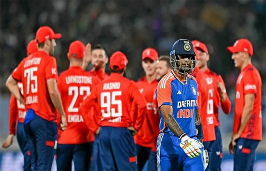 IND vs ENG : तीसरे T20 मैच में भारत को मिली हार, इंग्लैंड ने 26 रनों से दर्ज की जीत   