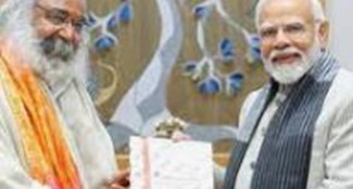 आचार्य प्रमोद ने पीएम मोदी की मुलाकात को लेकर कांग्रेस के दिग्गज नेताओं पर साधा निशाना 