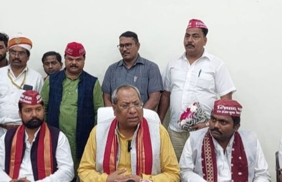 झांसी में बोले संजय निषाद-कुछ तो लोग कहेंगे, लोगों का काम है कहना