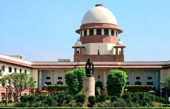 मोहम्मद ज़ुबैर के खिलाफ यूपी में दर्ज केसों में होने वाली कार्रवाई पर सुप्रीम कोर्ट ने लगाई रोक