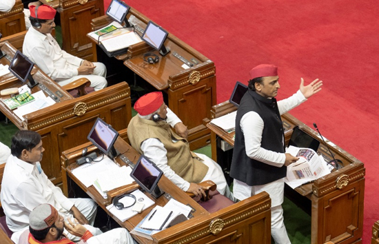 विधानसभा में बोले अखिलेश, कहा-भाजपा सरकार बताए पांच साल में बिजली का कौन सा कारखाना लगवाया